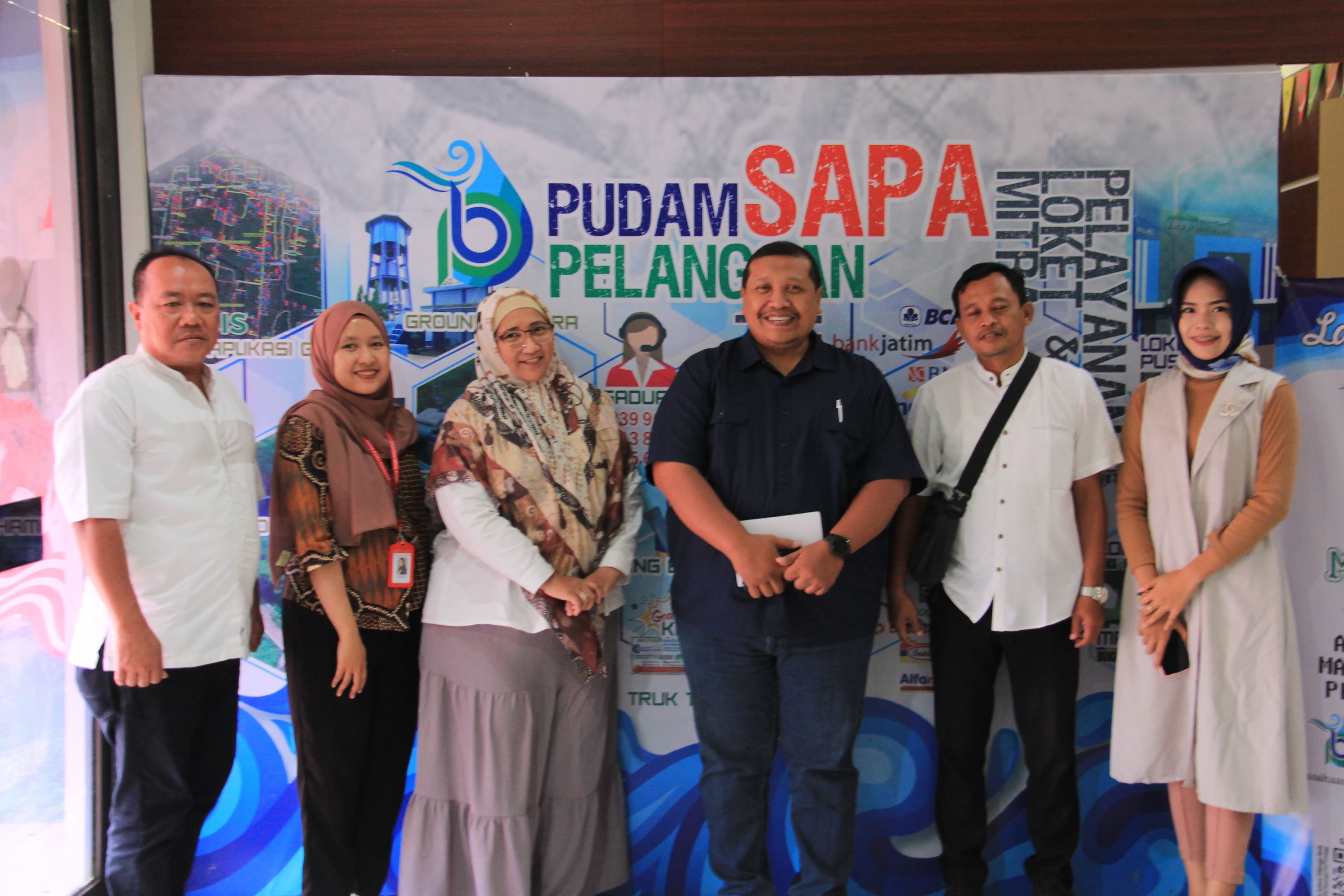diskusi bersama pihak usaid iuwash